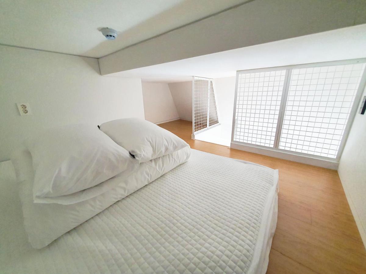Yolo Guesthouse Сеул Экстерьер фото